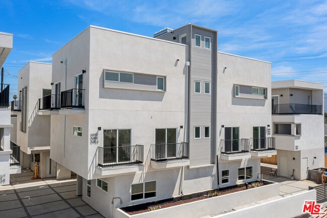 Photo - 10959 Calvert St Condo Unit 2