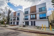 Photo - 11810 Gilmore St