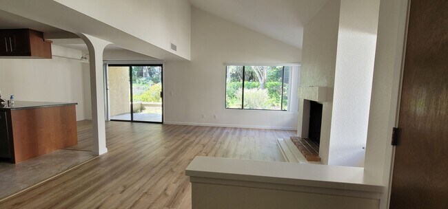 Photo - Spacious 3-Bedroom Townhome with Scenic Views in Glenwood Springs