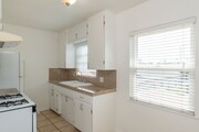 Photo - Nice 2 bedroom, 1 bath Apartment with Storage