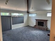 Photo - 125 F St House