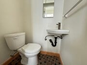 Photo - 422 S Detroit St Unit 422