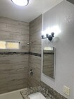 Photo - Spacious 2-Bedroom Apartment in Prime Los ... Unit 3