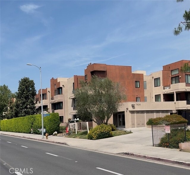 Building Photo - 7826 Topanga Canyon Blvd