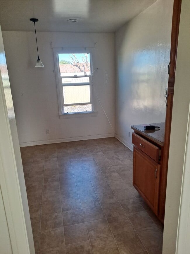 Photo - TORRANCE 1 BDRM APT FOR LEASE!