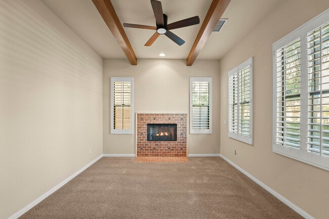 Photo - 444 Via Milano