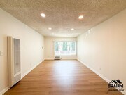 Photo - 5461 Kester Ave Unit 212