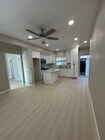 Photo - 543 W G St