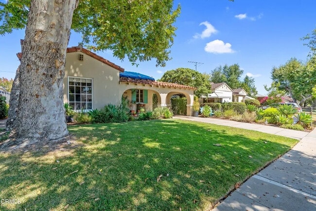 Photo - 554 Gerona Ave