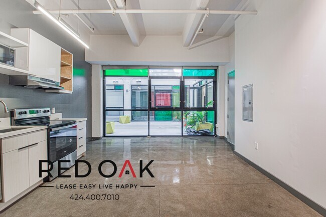 Photo - 430 S Broadway Unit 205
