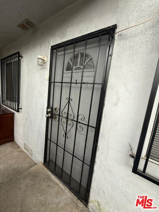 Photo - 7932 Brimfield Ave