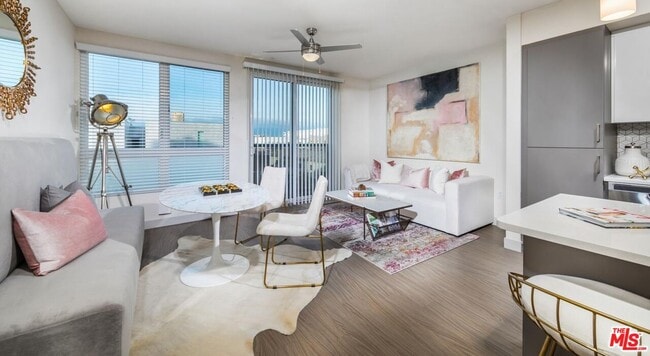 Photo - 950 E 3rd St Unit 3200