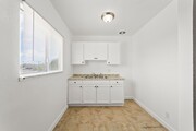 Photo - 1254 W 110th St Unit #18
