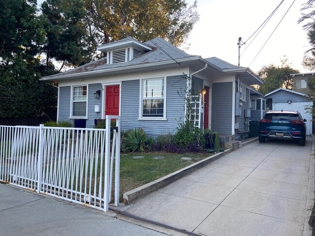 Photo - 607 Garfield Ave