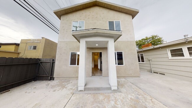 4BD/2BA on Mary Lane! - 4BD/2BA on Mary Lane! Townhome