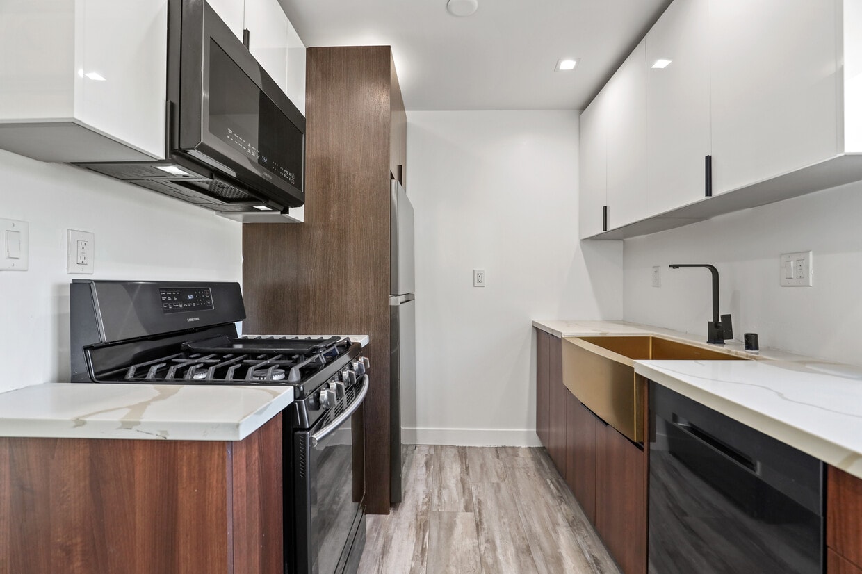 Floor Plan - 2 BD x 1 BA