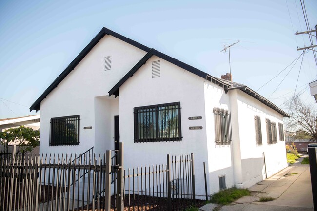 Photo - 4428 Stanford Ave