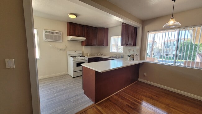 Photo - 7013 Coldwater Canyon Ave Apartments Unit 2