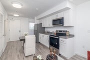 2BR, 2BA - 650SF - Living Room - 5300 Crenshaw