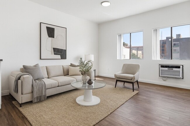 Building Photo - 600 S Alvarado St Unit 415