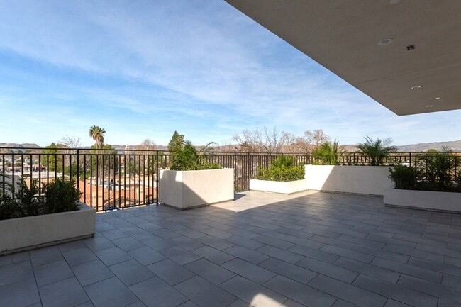 Photo - The Jordan Heights