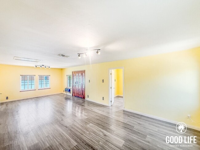 Photo - Cozy 2BD/2BA Home in Ramona with Front Patio, Included Landscaping & A/C