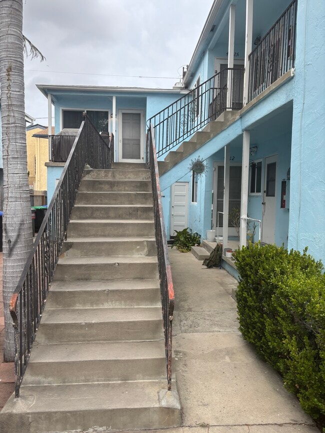 Photo - 4010-4016 Illinois Unit 4014 1/2