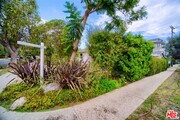 Photo - 3282 Stoner Ave