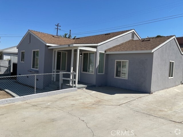 Building Photo - 701 S 2nd Ave Rental