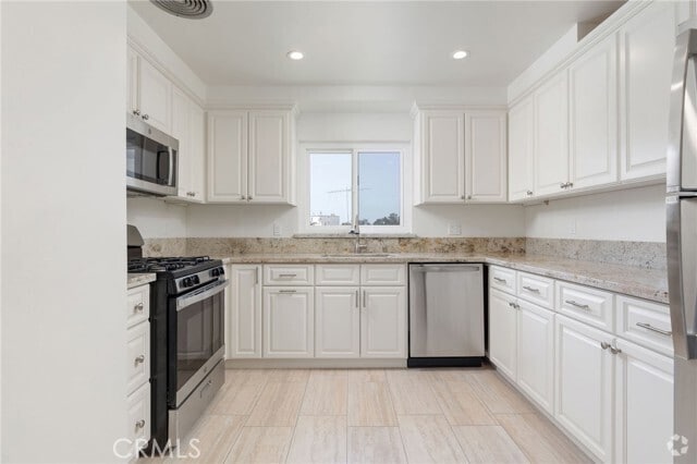 Building Photo - 459 Landfair Ave Unit 7 Rental