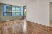 Photo - 350 Eleventh Ave Condo Unit 428