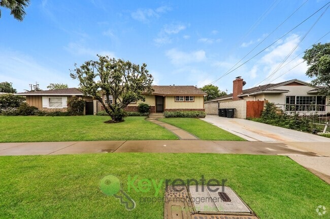 Building Photo - 3 Bedroom 2 bathroom in the heart of Orange Rental