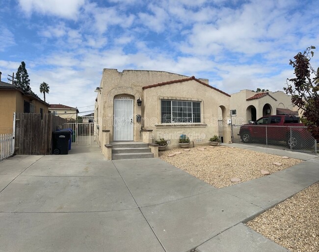 Building Photo - 4366 36th St