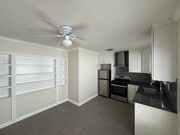 Photo - 352-354 S Reeves Dr Apartments