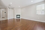 Photo - 9449 Hendrix Ln Townhome
