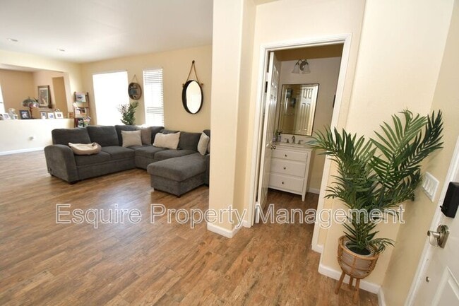Photo - 371 Huerta St