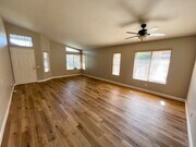 Photo - 3 Bedroom SINGLE STORY home located in Murrieta for LEASE!
