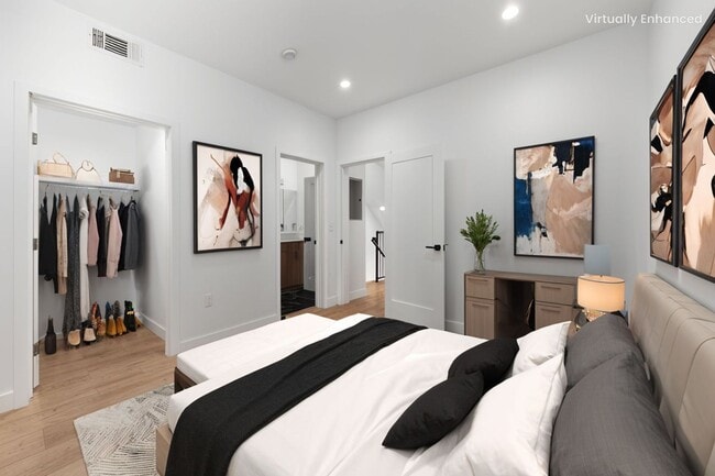 Photo - 1376 Edgecliffe Dr Unit 1376 Edgecliffe Drive