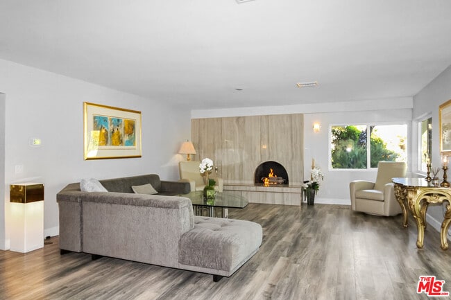 Photo - 49340 Sunrose Ln