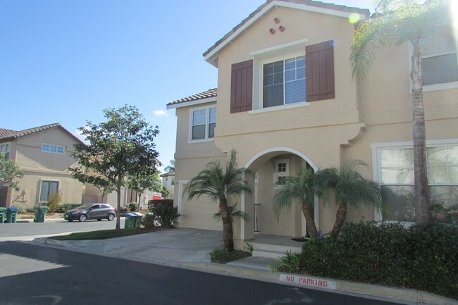 Coming Soon....Lovely 3 Bedroom in Carlsbad - Coming Soon....Lovely 3 Bedroom in Carlsbad House