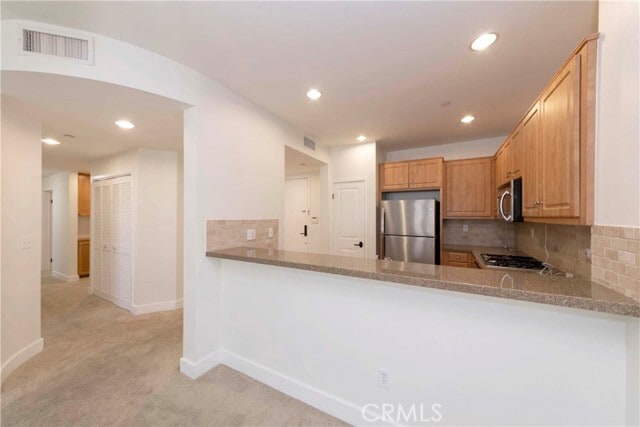 Building Photo - 2367 Jefferson St Unit 311