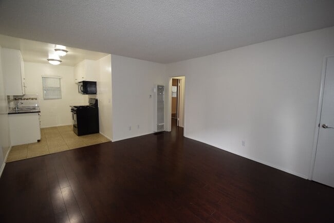 Photo - 4201 Arch Dr Unit 01