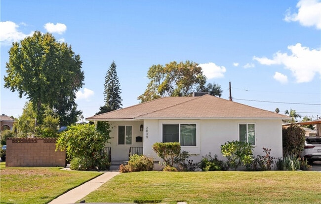 Building Photo - 2839 Loganrita Ave