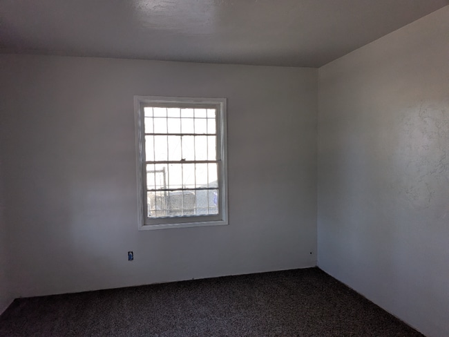 Photo - 4311 Poplar St