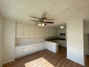 Photo - Lyndon Capri Apartments
