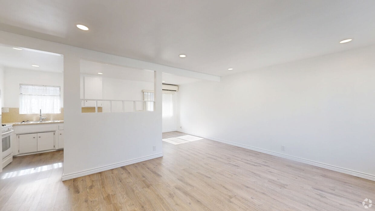 3D Tour - 521 N Marguerita Ave