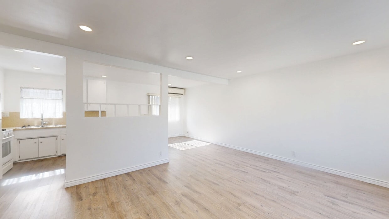 3D Tour - 521 N Marguerita Ave