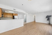 2BR, 2BA - 1,200SF - Living Room - 939 Palm Avenue
