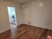 Photo - 547 Brooks Ave