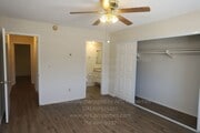 Photo - 414 N Clark St House